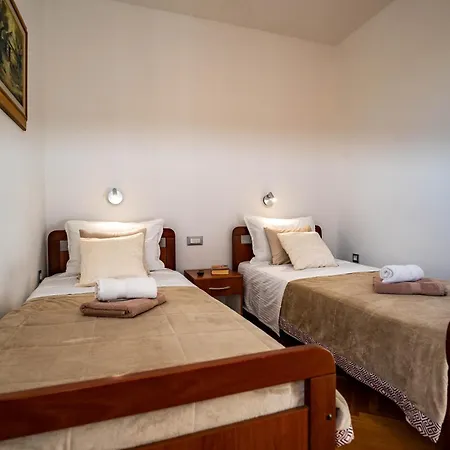 Nino Διαμέρισμα Πούλα