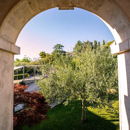 Nino Διαμέρισμα